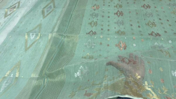 Jamdani Saree