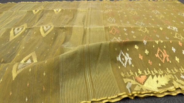 Jamdani Saree