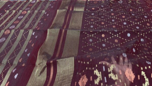 Jamdani Saree