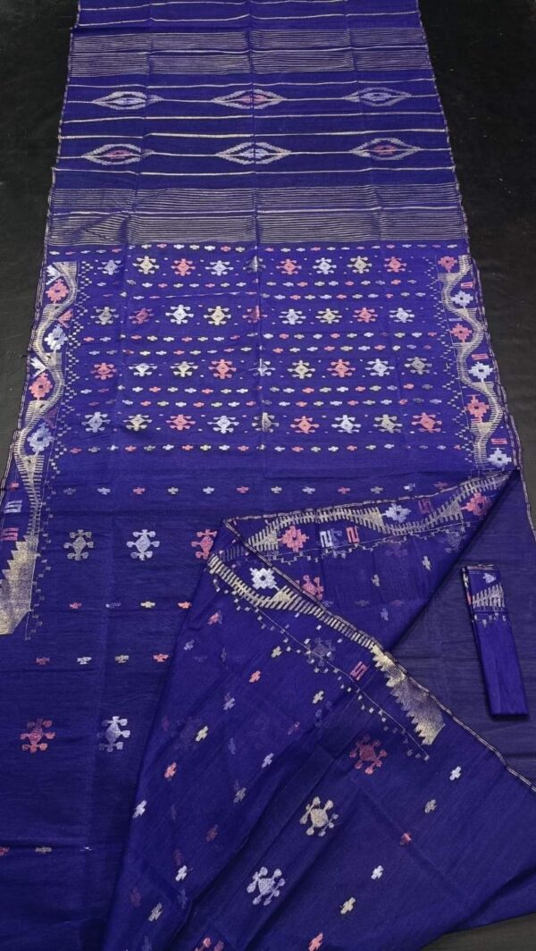 Jamdani Saree