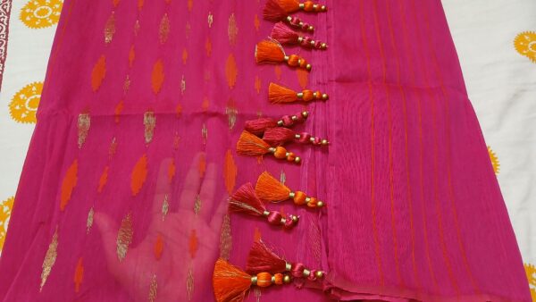 Jamdani Saree