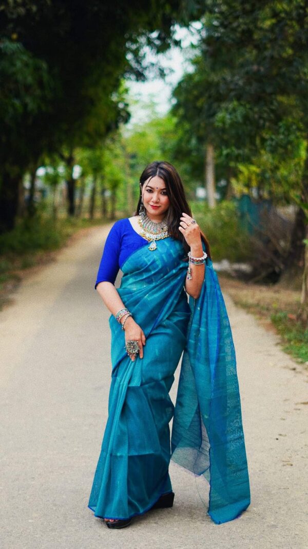 Jamdani Saree
