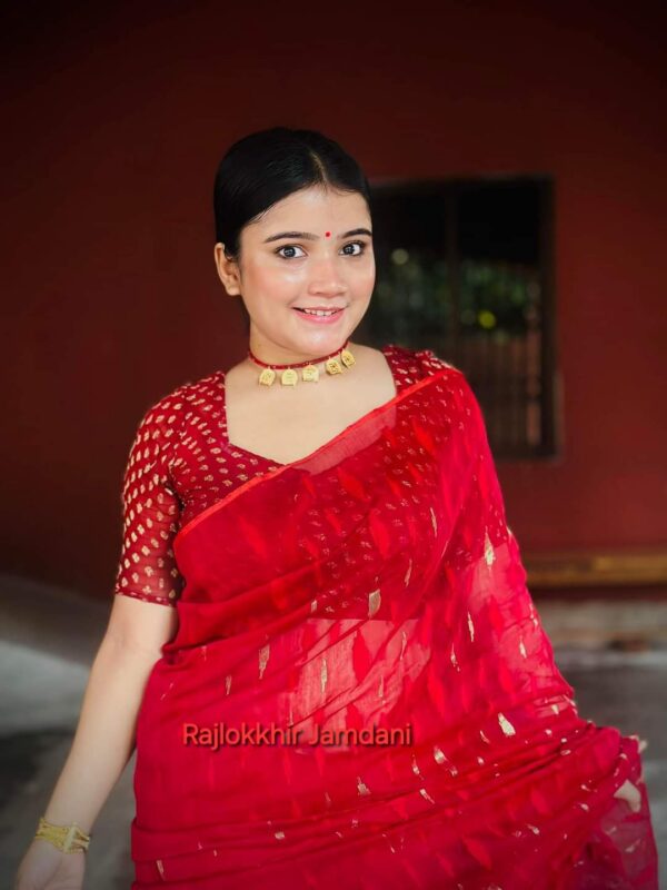 Jamdani Saree