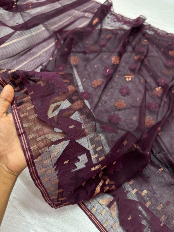 Jamdani Saree