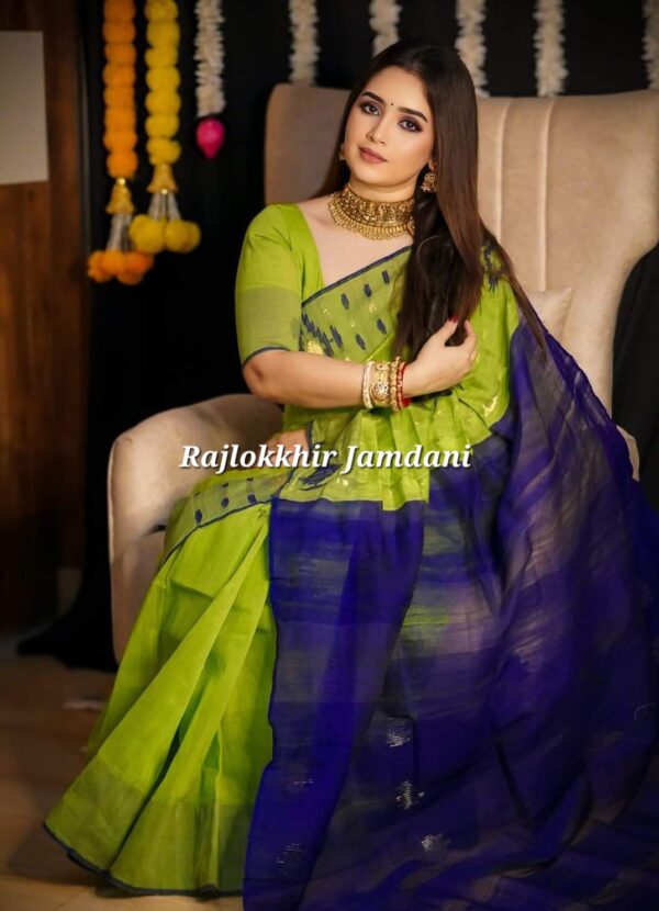 Jamdani Saree